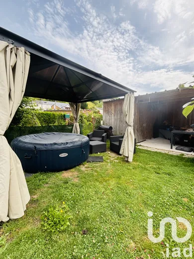 Townhouse at Saint-Léger-du-Bourg-Denis (76160)