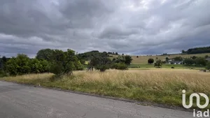 Terrain à bâtir à Évaux-et-Ménil (88450)