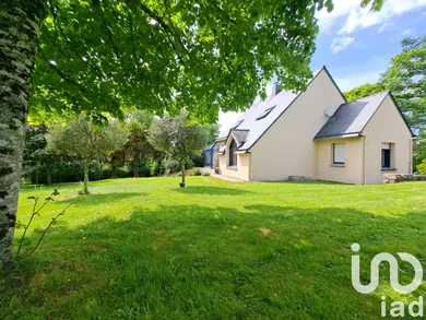Traditional house at Rédené (29300)