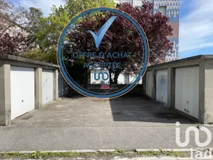 Parking à Grenoble (38100)