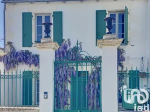 Maison de village à Sainte-Marie-de-Ré (17740)