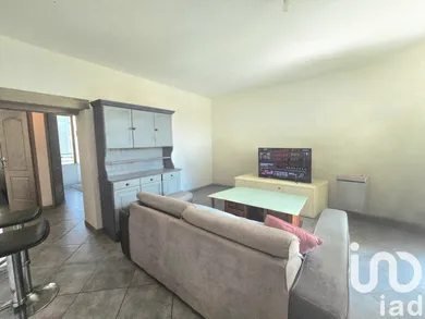 Apartment at Cadillac-sur-Garonne (33410)