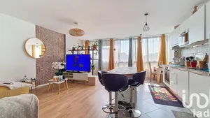 Appartement à Champs-sur-Marne (77420)