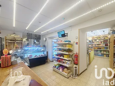 Immeuble à Saint-Sauveur-sur-Tinée (06420)