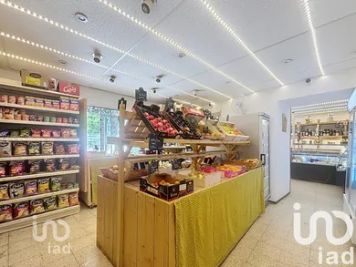 Building at Saint-Sauveur-sur-Tinée (06420)