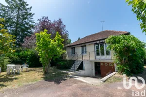 House at Ouzouer-sur-Loire (45570)
