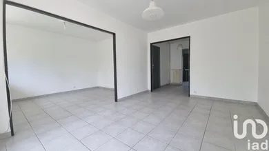 Apartment in Saint-Étienne (42100)