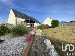 Detached at Loches (37600)