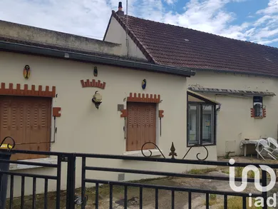 Maison à Désertines (03630)