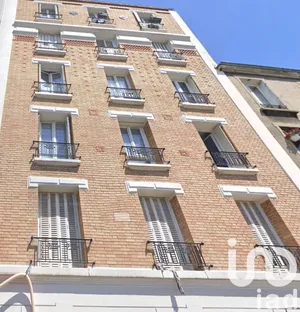 Studio à Saint-Ouen-sur-Seine (93400)