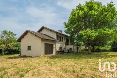 Maison traditionnelle à Tullins (38210)