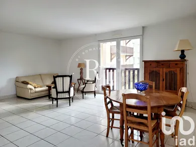 Apartment in Trouville-sur-Mer (14360)