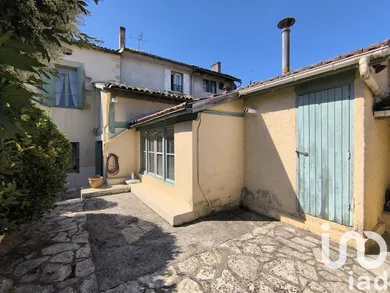 Townhouse in Sainte-Foy-la-Grande (33220)
