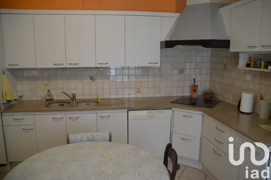 Townhouse in Bourbonne-les-Bains (52400)