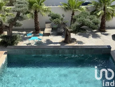 House at Bezouce (30320)