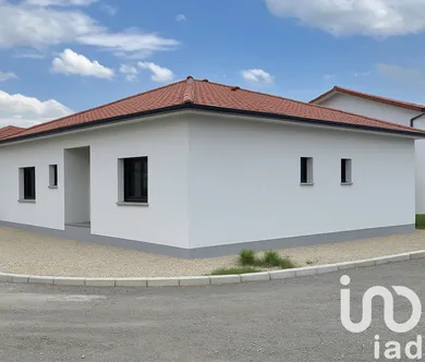 Traditional house at Pajay (38260)