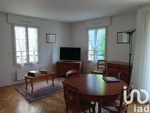 Apartment at Croissy-sur-Seine (78290)