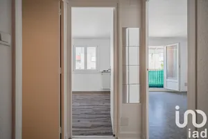 Apartment at Grenoble (38100)