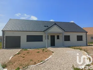 Traditional house at Miserey (27930)