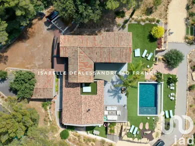 Maison à Sanary-sur-Mer (83110)