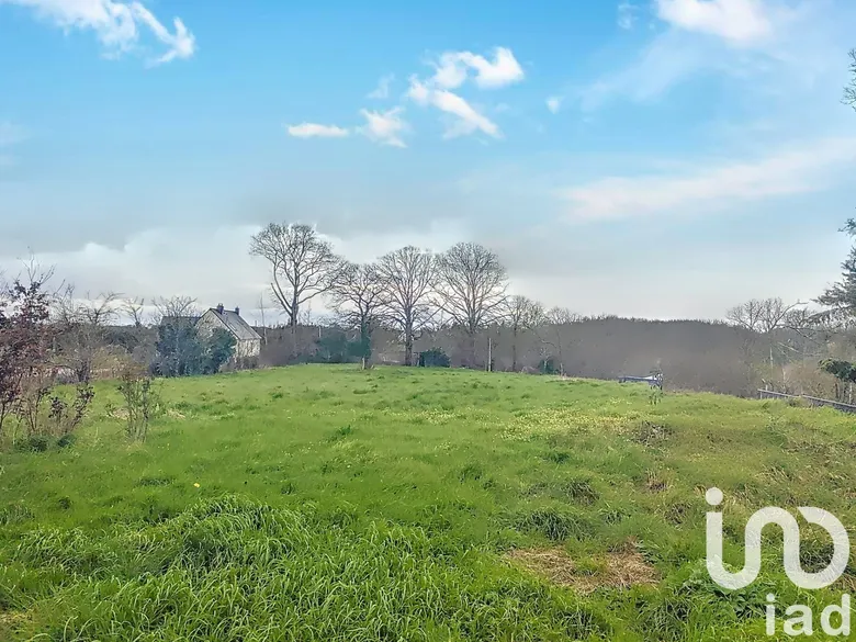Terrain 1907 m² · à Saint-Christophe-des-Bois · 36 900 €