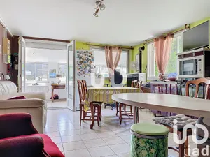 Apartment at Guillerval (91690)