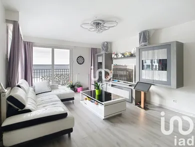 Apartment at Antony (92160)