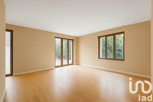 Appartement à Noisy-le-Grand (93160)