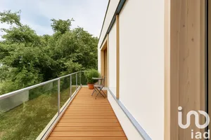 Apartment at Noisy-le-Grand (93160)