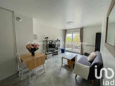 Apartment at Alfortville (94140)