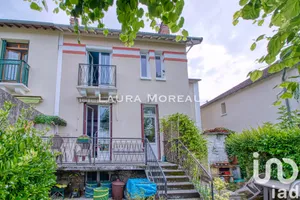 Traditional house at La Frette-sur-Seine (95530)