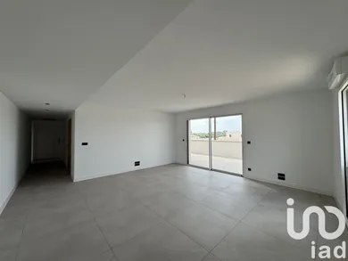 Apartment in Castries (34160)