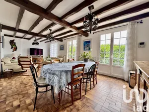 Traditional house at Viry-Châtillon (91170)