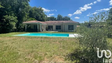 Traditional house at GASTES (40160)