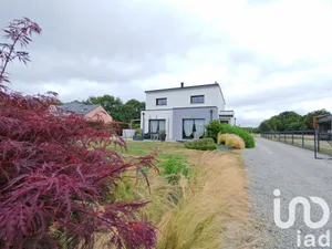 House at Val d'Oust (56460)