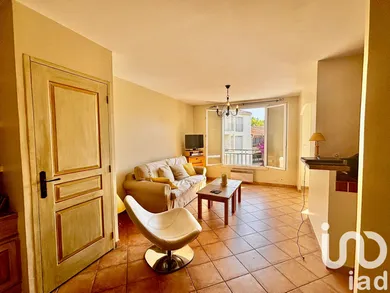 Apartment at Saint-Tropez (83990)