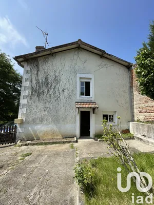 House at Saint-Junien (87200)