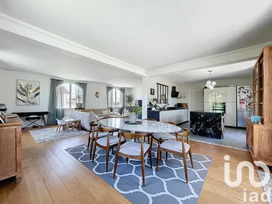 House at Villenave-d'Ornon (33140)