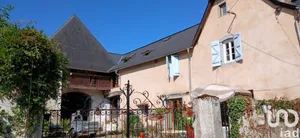 Traditional house at Ogeu-les-Bains (64680)