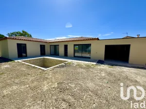 House at Aigremont (30350)