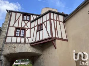 Building at Mantes-la-Jolie (78200)