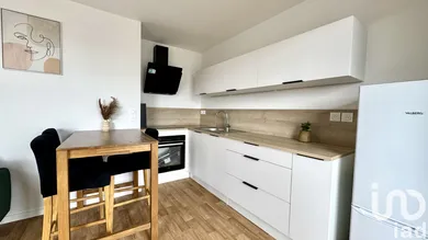 Appartement à Bussy-Saint-Georges (77600) — 4/9