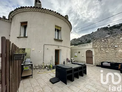 Duplex at Cavaillon (84300)
