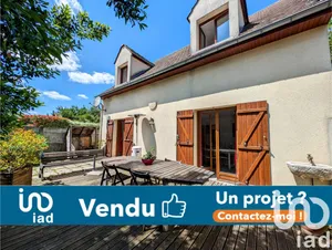Maison traditionnelle à Les Mureaux (78130)