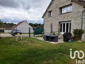 Apartment at Bréval (78980)