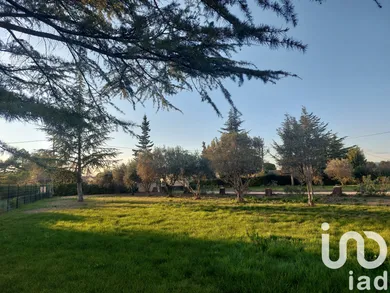 Building plot at Carpentras (84200)