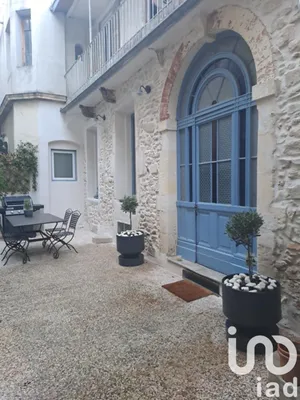 Maison de ville à Nîmes (30900)