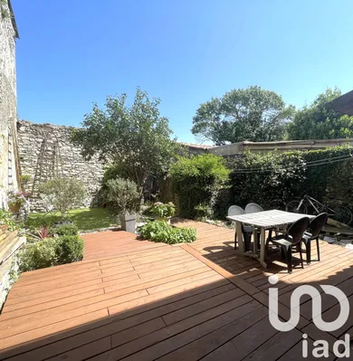 Maison de village à Lussan (30580)