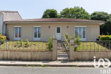 House at Talence (33400)