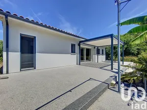 Maison traditionnelle à Sore (40430)